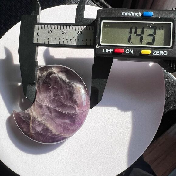 Amethyst Crystal Crescent Moon Carving Meditation Stone - Picture 8 of 10